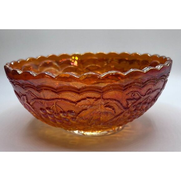 Antique Fenton Marigold Iridescent Carnival Glass Bowl With Grape & Leaf Design - Picture 10 of 12